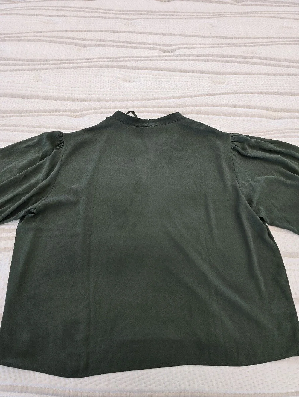 Loft Women's Dark Green Blouse W String-tie Neck Style & Puff Sleeves - Large